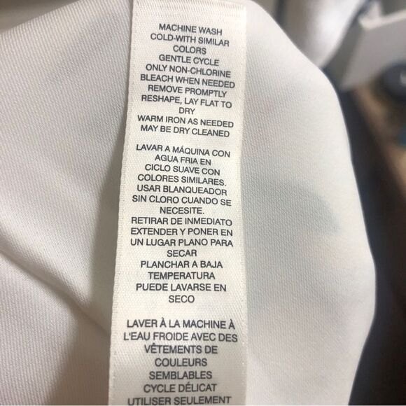 NEW! White House Black Market Ditzy Floral Mini Dress - Picture 4 of 6